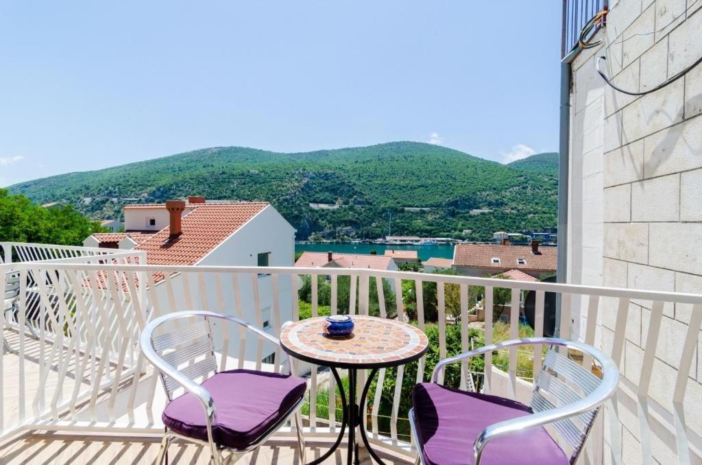 Apartments Peco Mokošica Eksteriør billede
