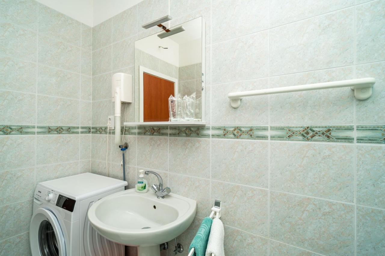 Apartments Peco Mokošica Eksteriør billede